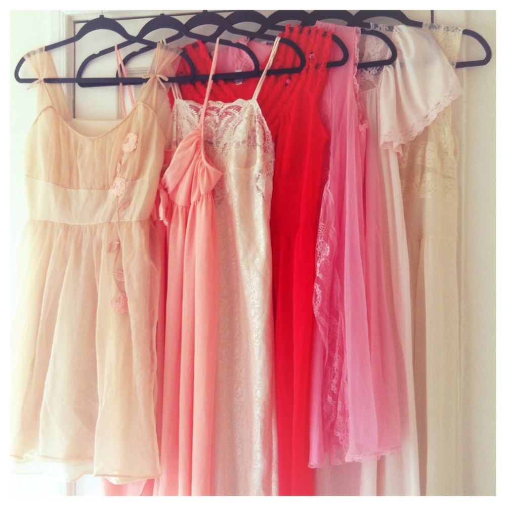 ::: VINTAGE LINGERIE COLLECTION:::